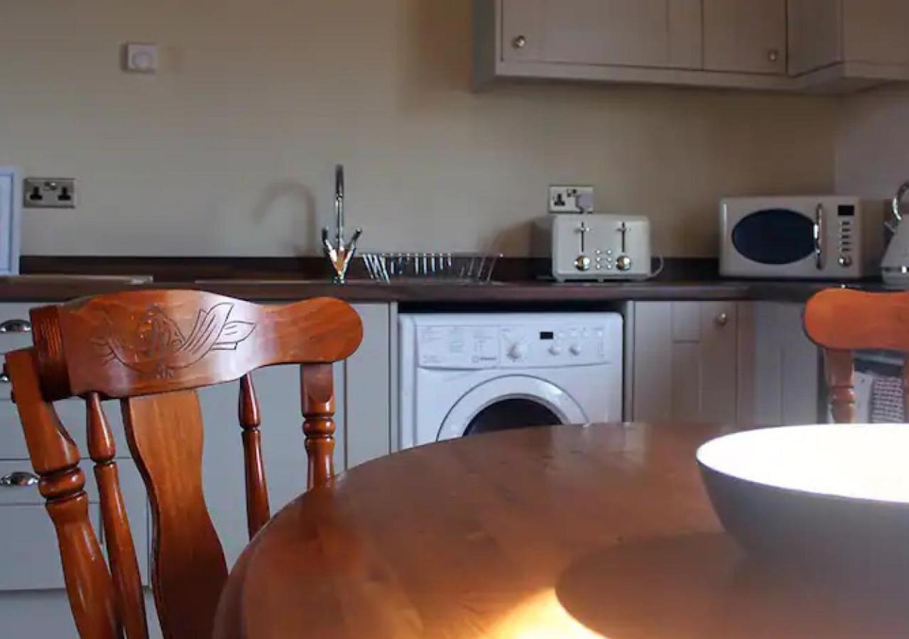 Hidden Gem In Sleepy Durham Village. Apartment *